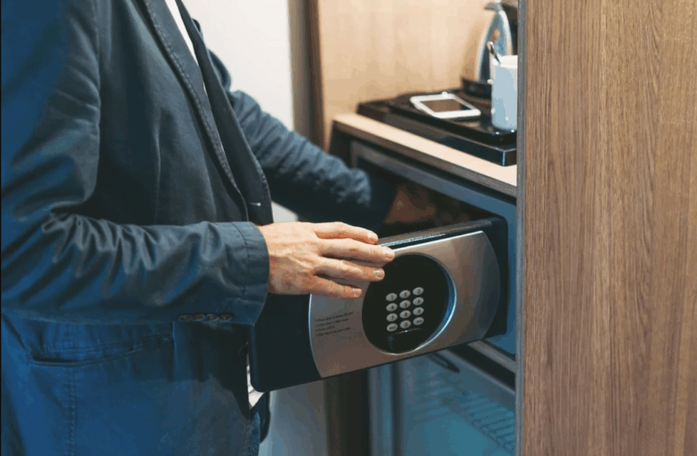 Room Safes - Image 2